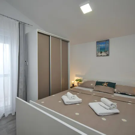 Apartman Sandra * Trogir