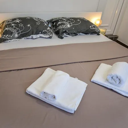 Apartman Sandra Apartment Trogir