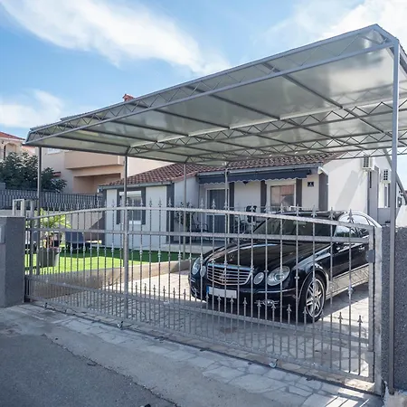 Apartman Sandra Apartment Trogir