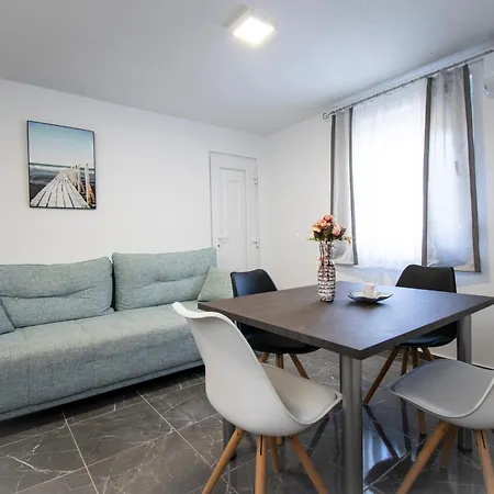 Apartman Sandra Apartment Trogir