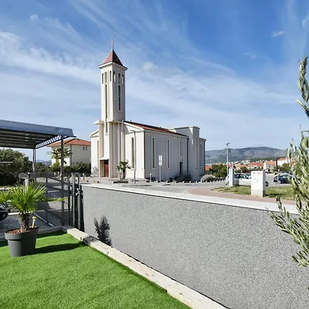 Apartman Sandra * Trogir